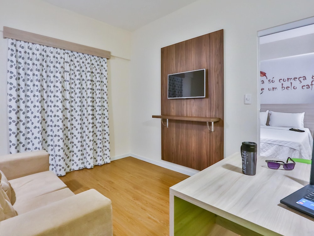 Ibis Styles Vitoria Conquista 18/50