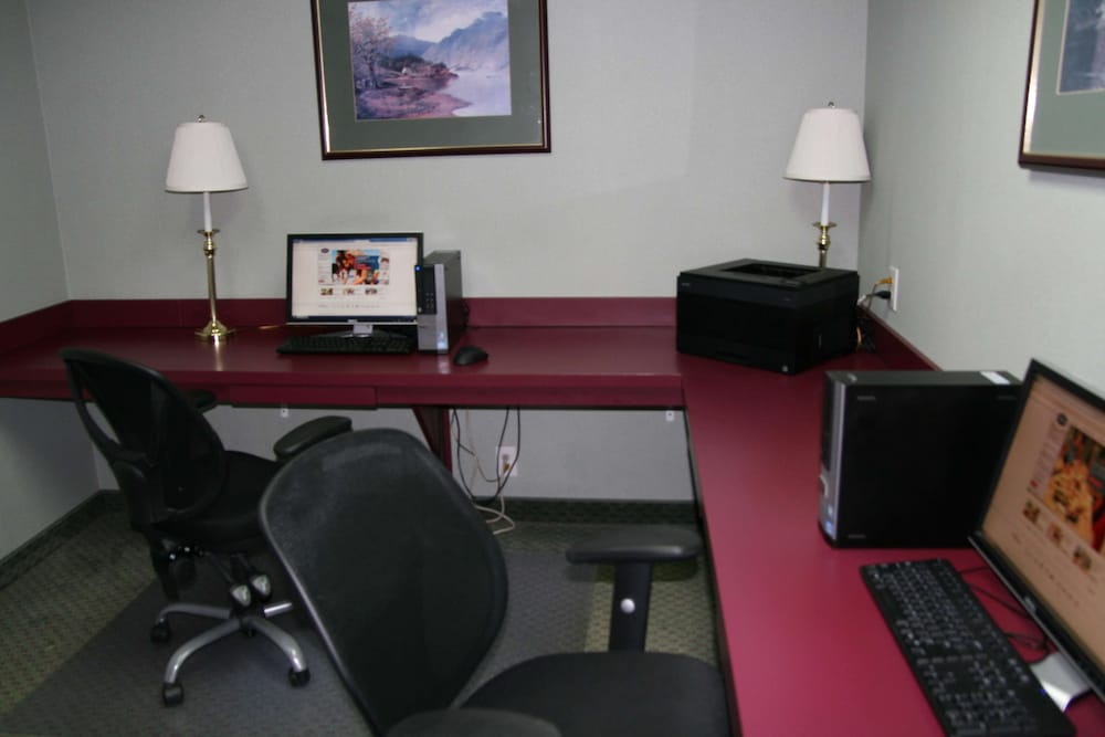 Hampton Inn Hillsville 35/45