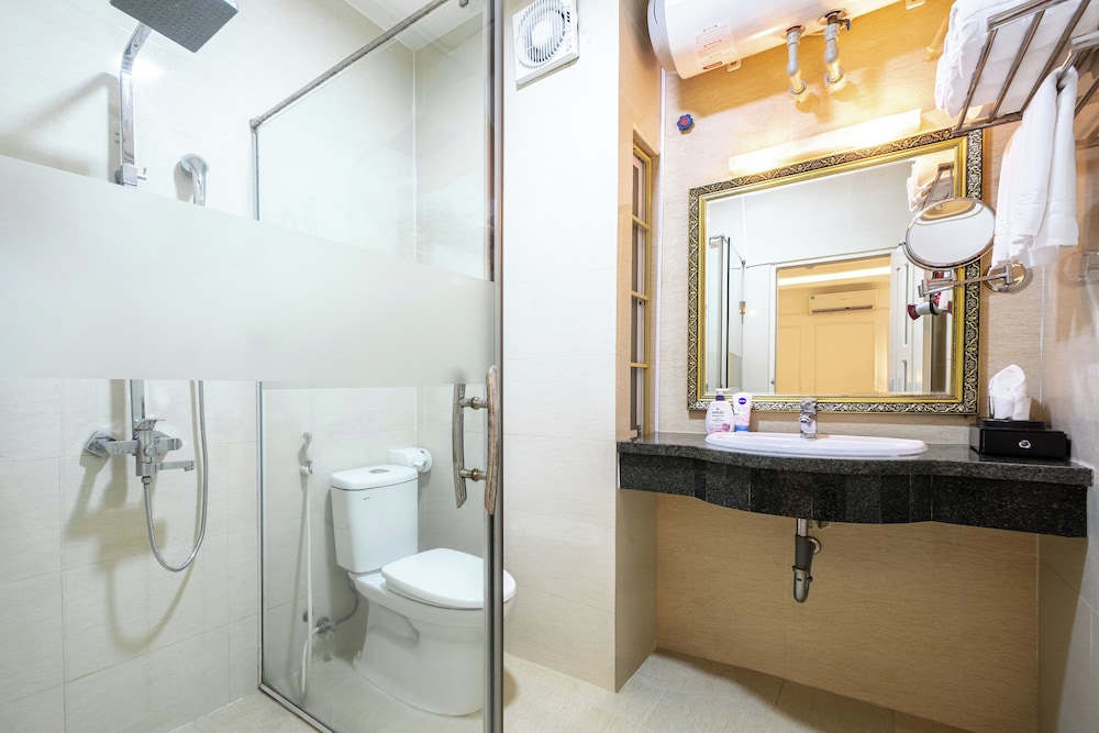 A25 Hotel - Dich Vong Hau 28/29