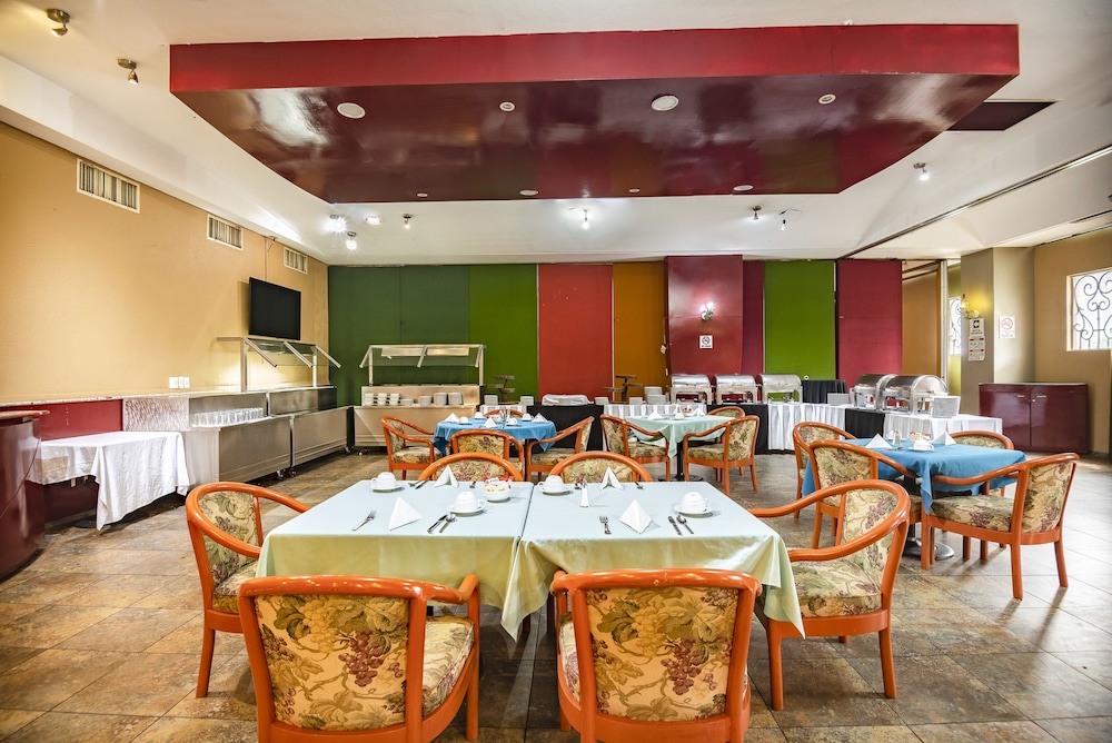 Hotel Mandarin Carton 23/28