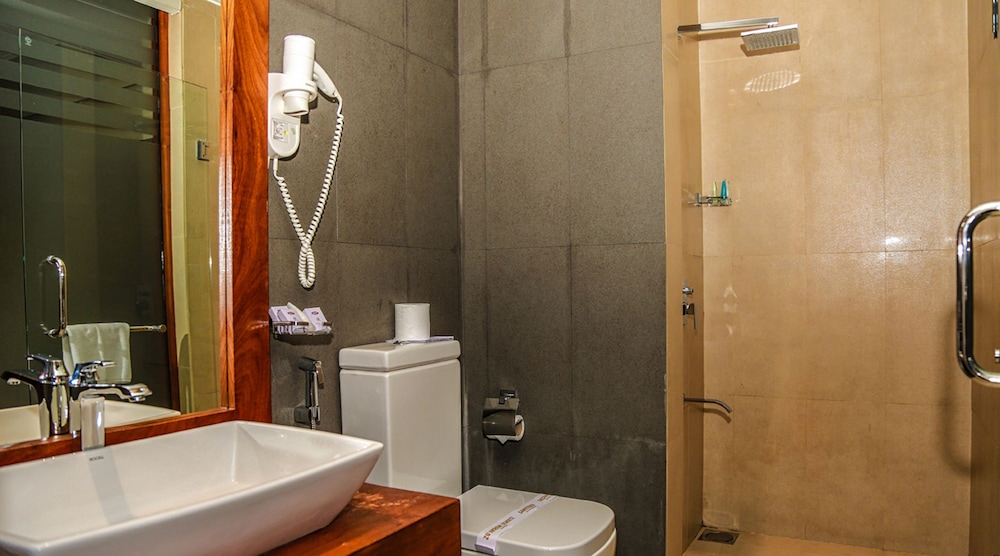 Oak Ray Heritage Hotel 29/30