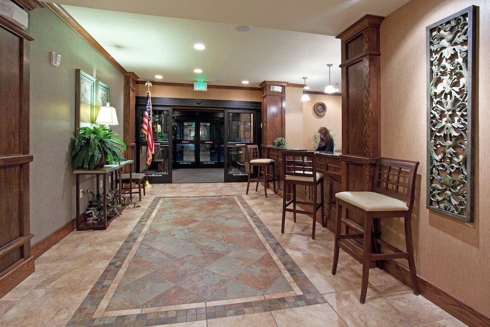 Staybridge Suites Salt Lake-West Valley City 10/70