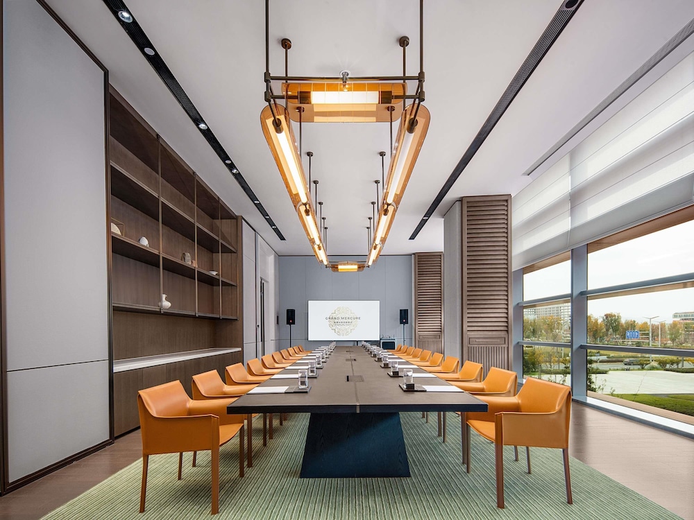 Grand Mercure Chengdu East 25/50