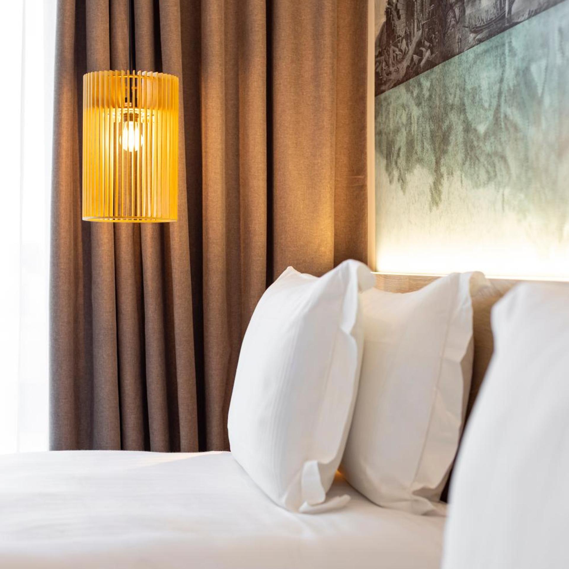 Spark by Hilton Lyon Eurexpo 18/50
