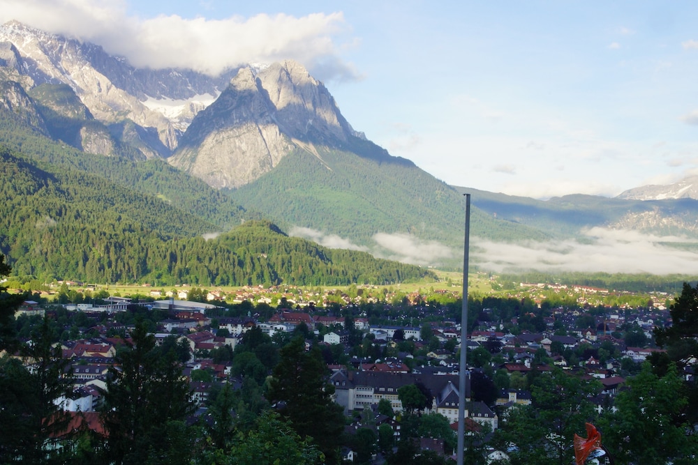 Hotel and Gasthof Fraundorfer 46/50