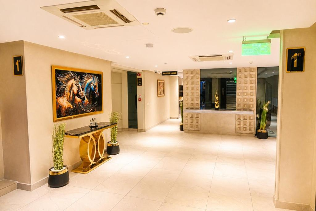 Lobby at Hotel Space Crest, FAISALABAD