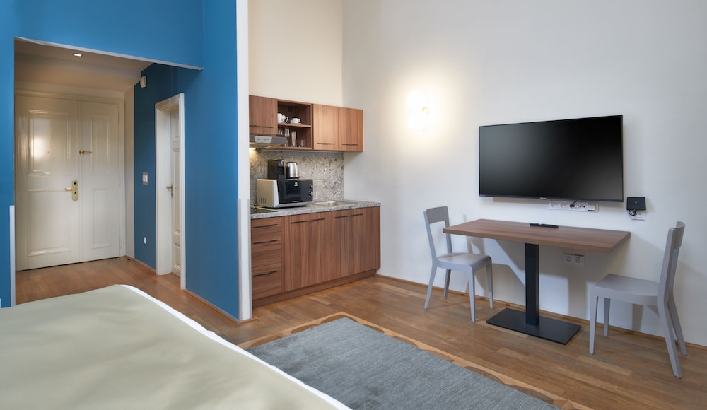 Golden Angel Suites by Adrez Living 51/62