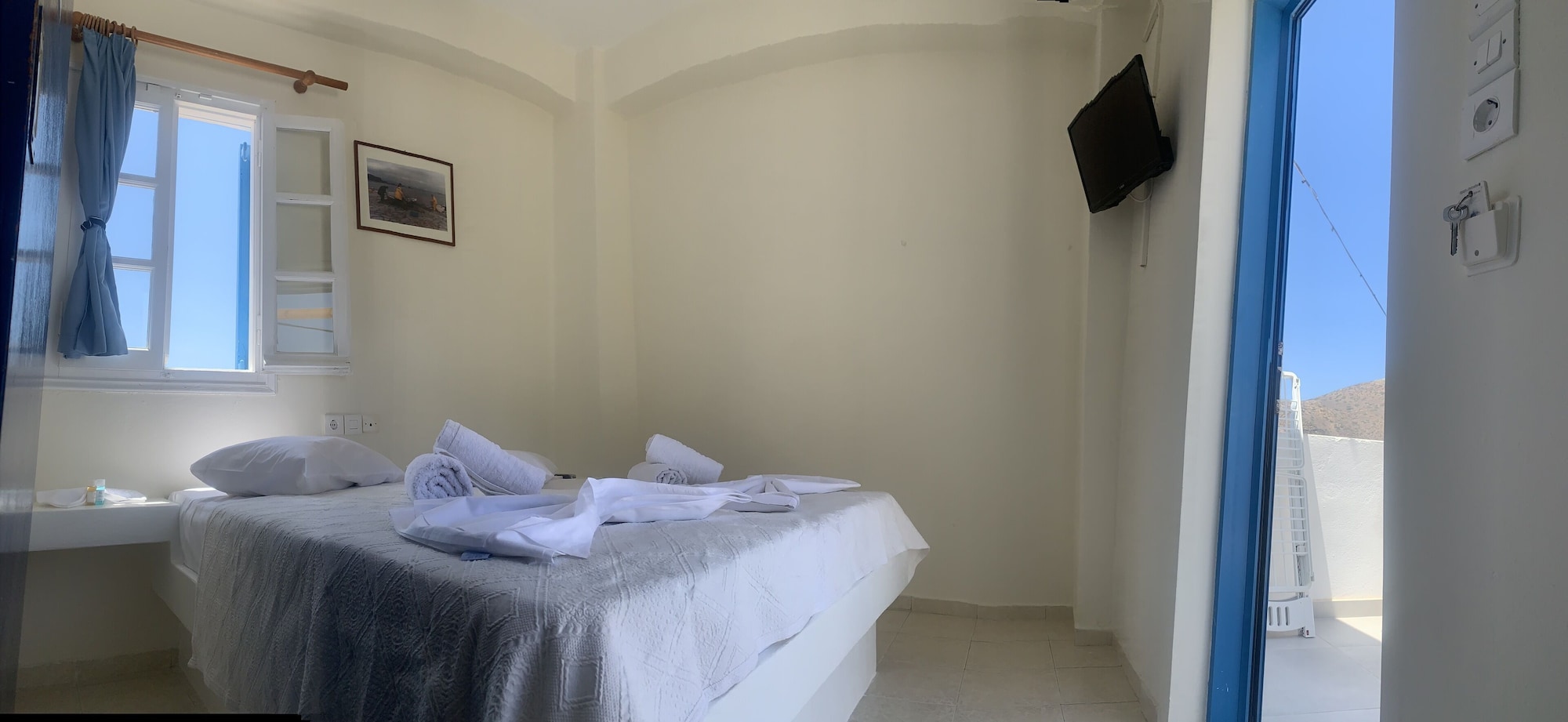 ROOM, QUADRUPLE, SEA VIEW, BALCONY