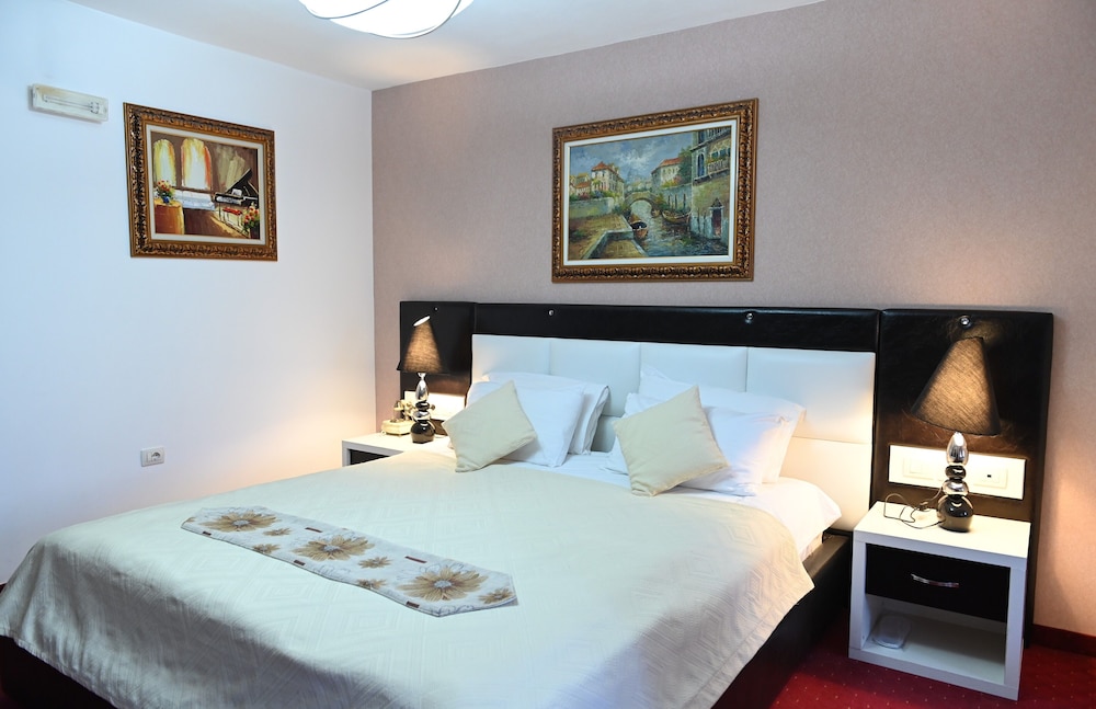 Hotel Liss 13/44