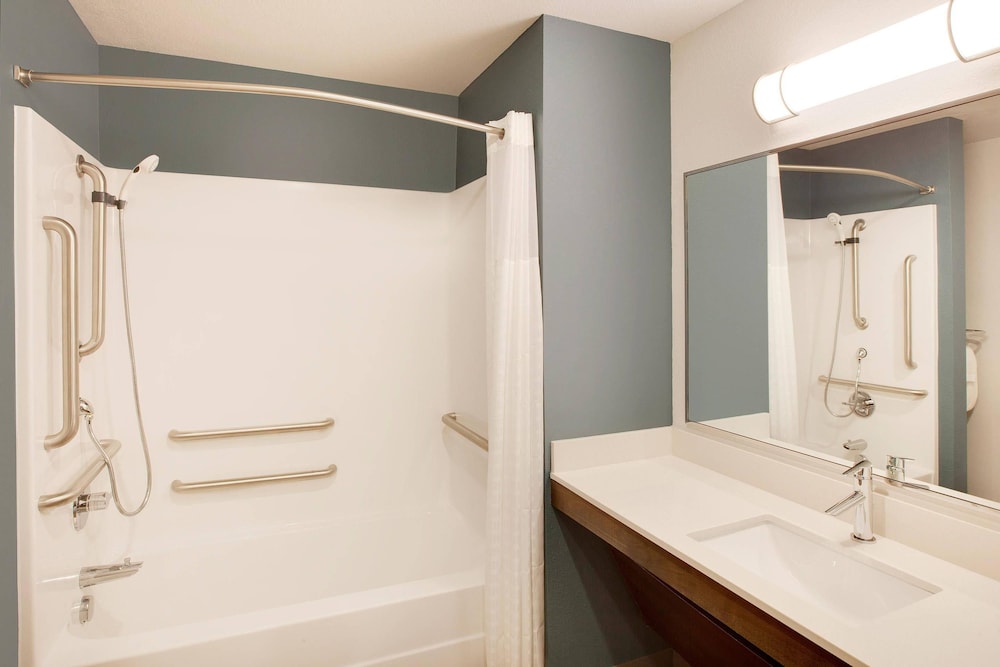 WoodSpring Suites Houston Northwest 25/27