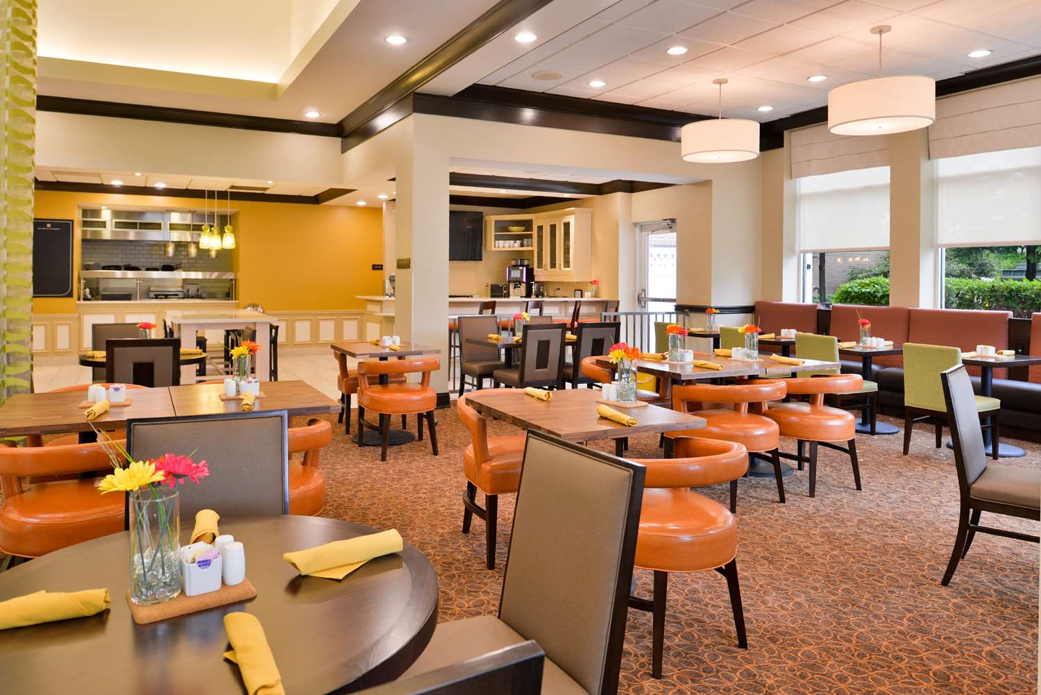 restaurant cafeteria