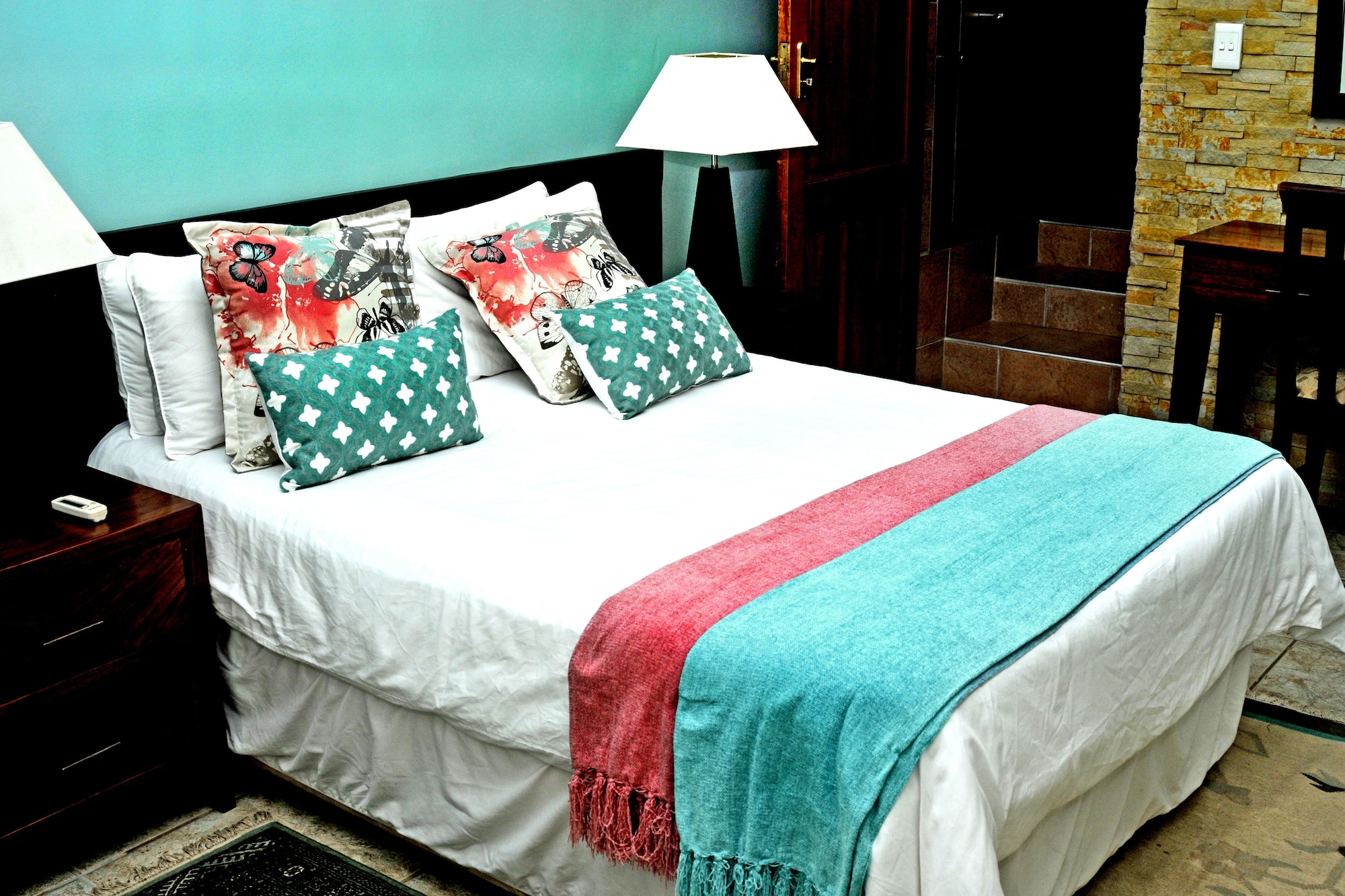2 BEDROOMS, FAMILY, APARTMENT