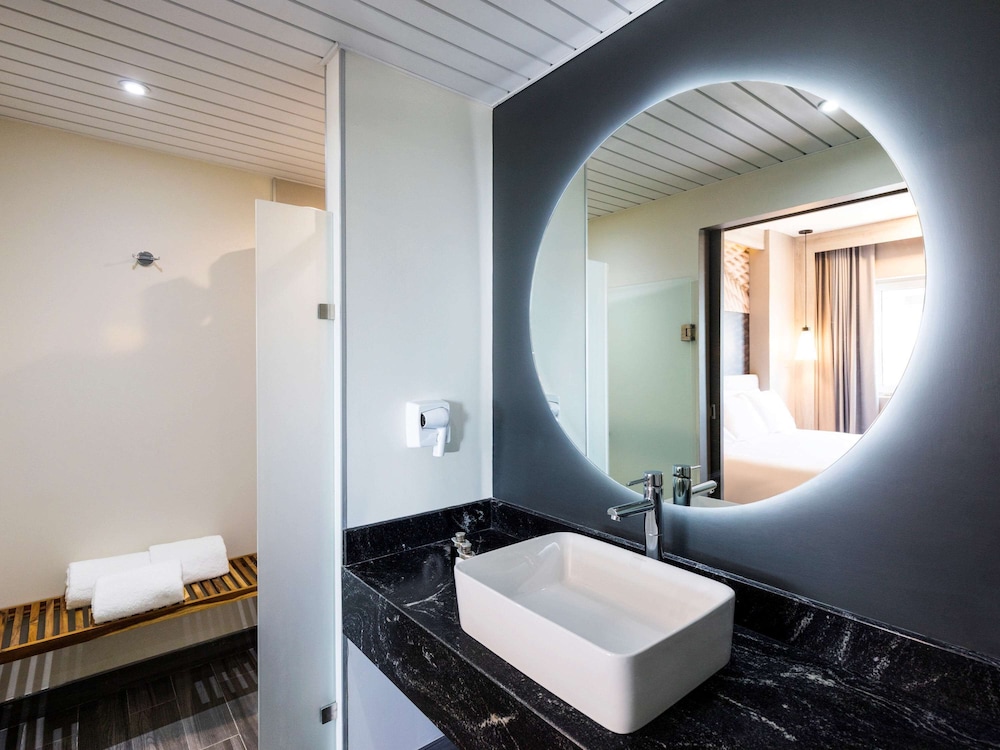 Ibis Torreon 47/49