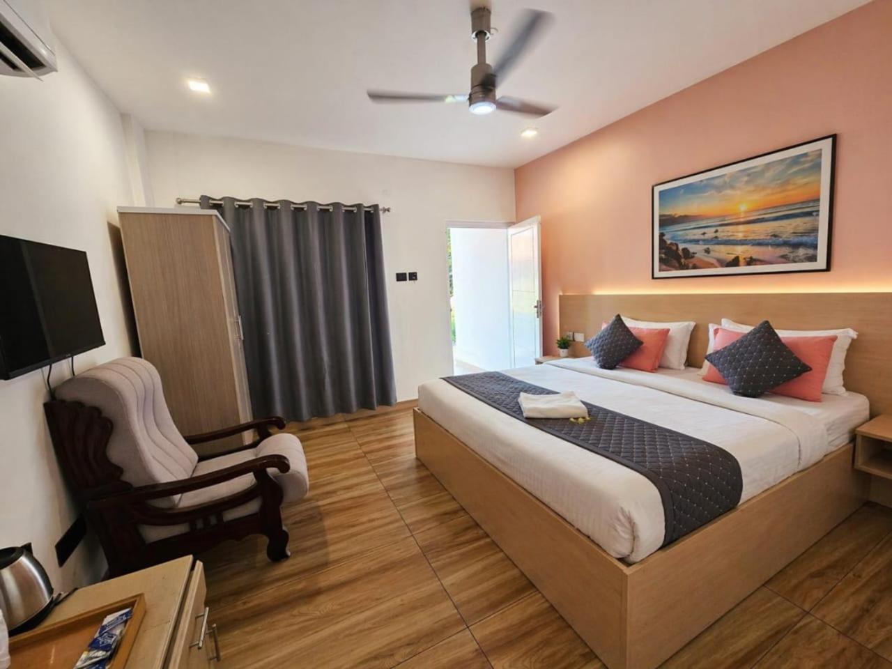 Beach House Varkala by Palmyra 9/33