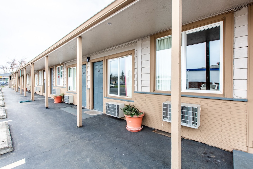 Welcome Inn 40/46