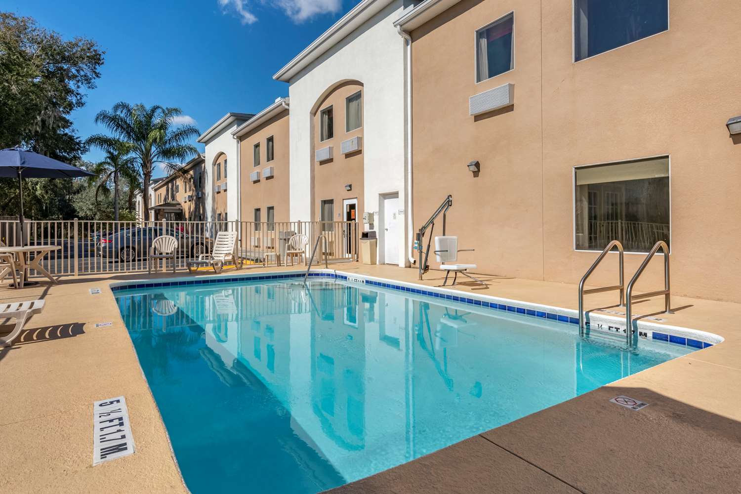 Quality Inn Zephyrhills-Dade City 7/17