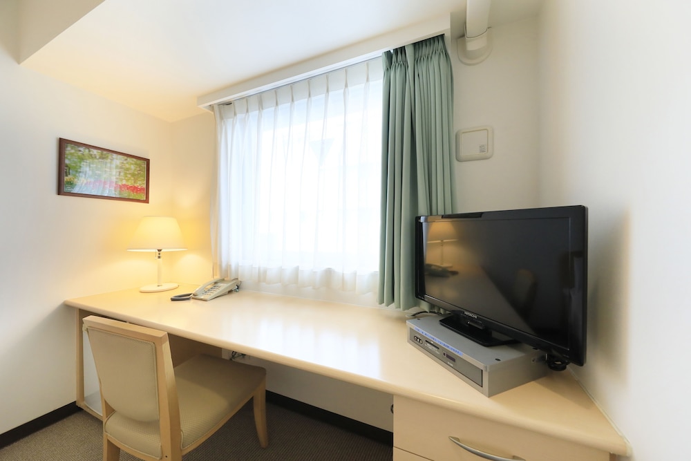 Hotel Famy Inn Kinshicho 70/70