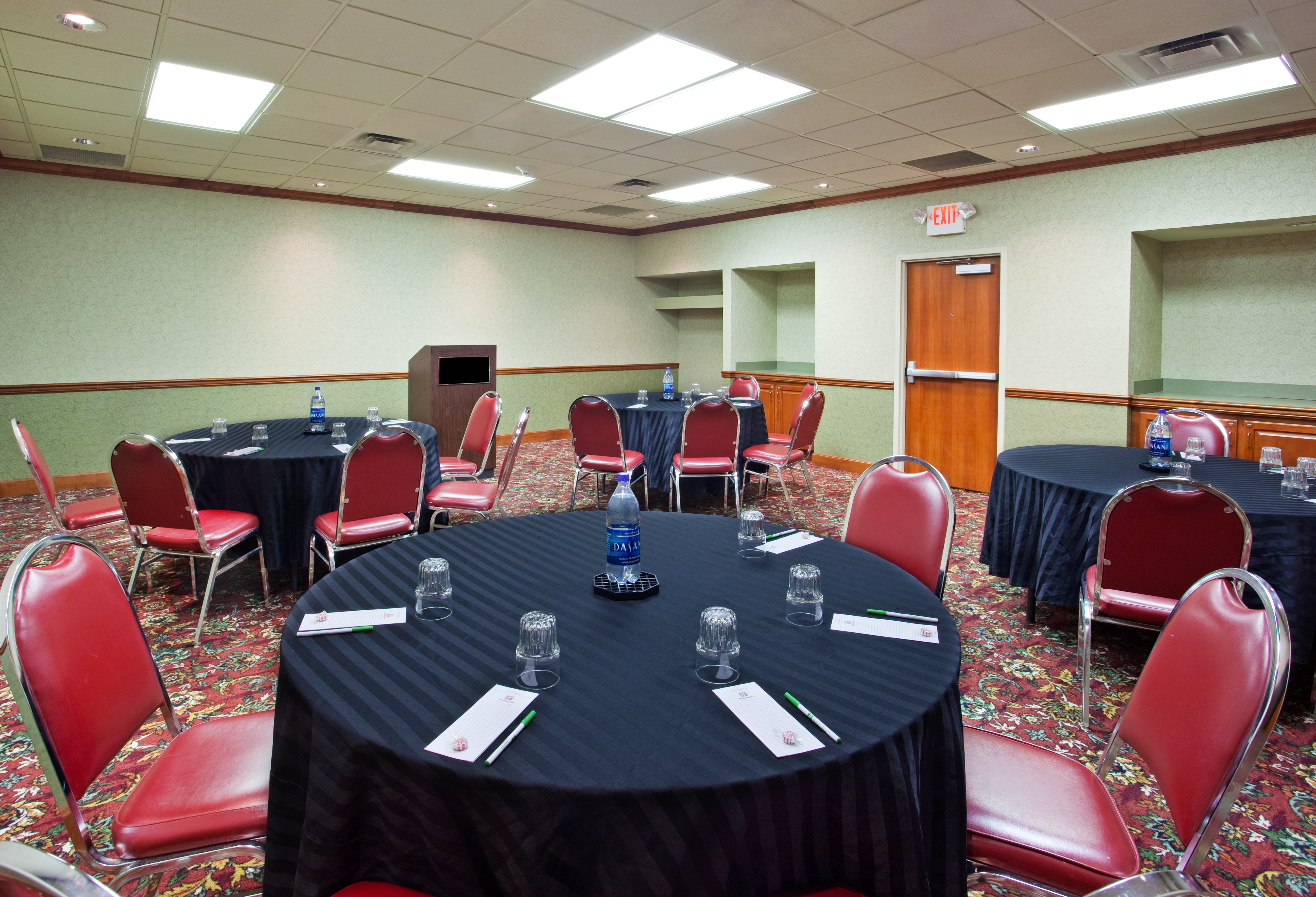 Holiday Inn Hotel and Suites Cincinnati-Eastgate(I-275e) 23/39