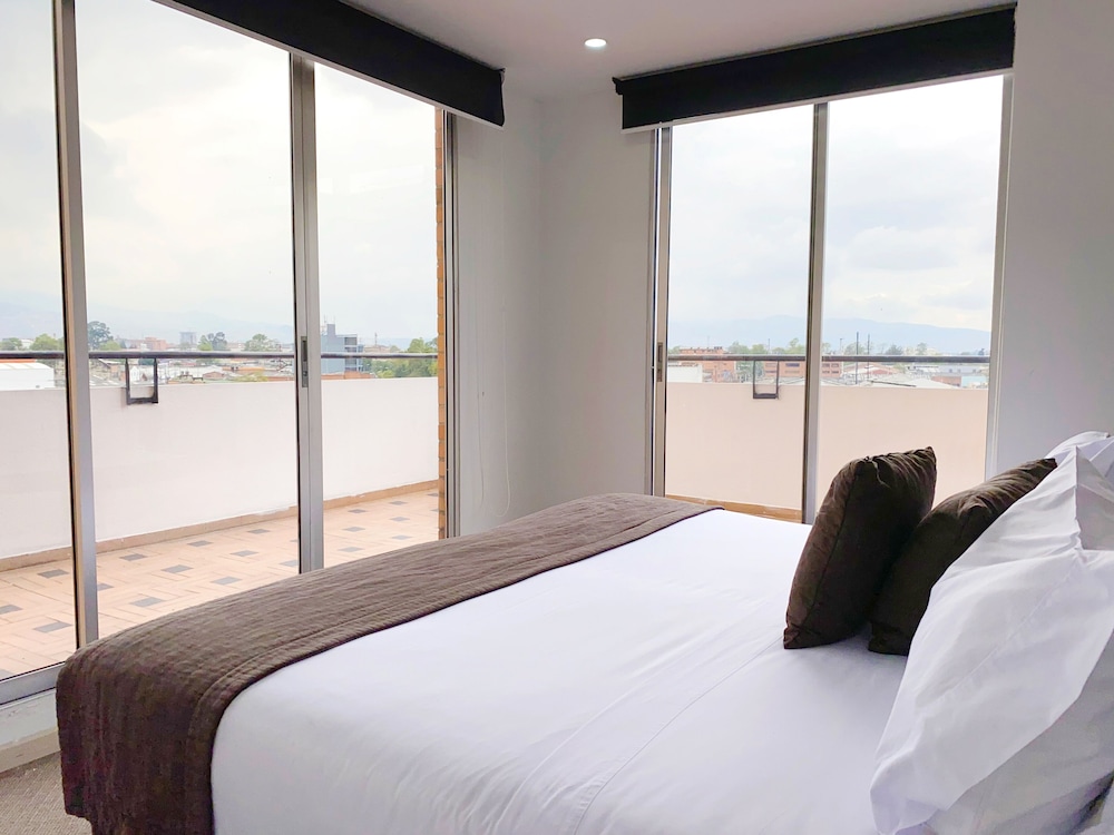 Hotel Apartamentos Regency La Feria 8/50