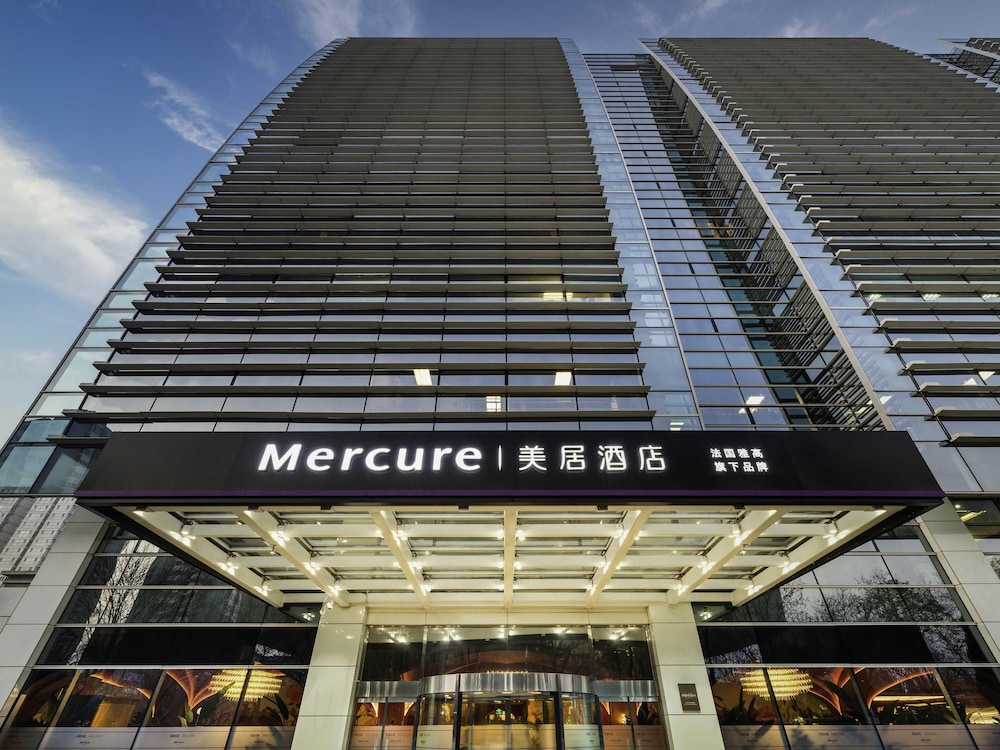 Mercure Beijing Zhongguancun 4/47