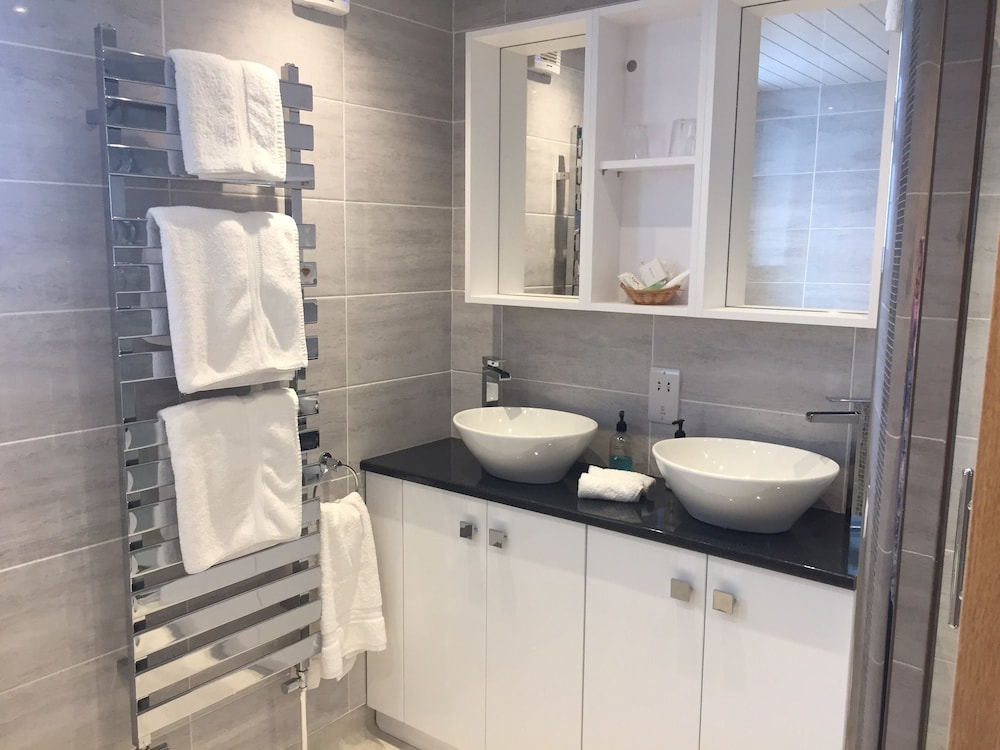 Edgcumbe Guest House 27/32