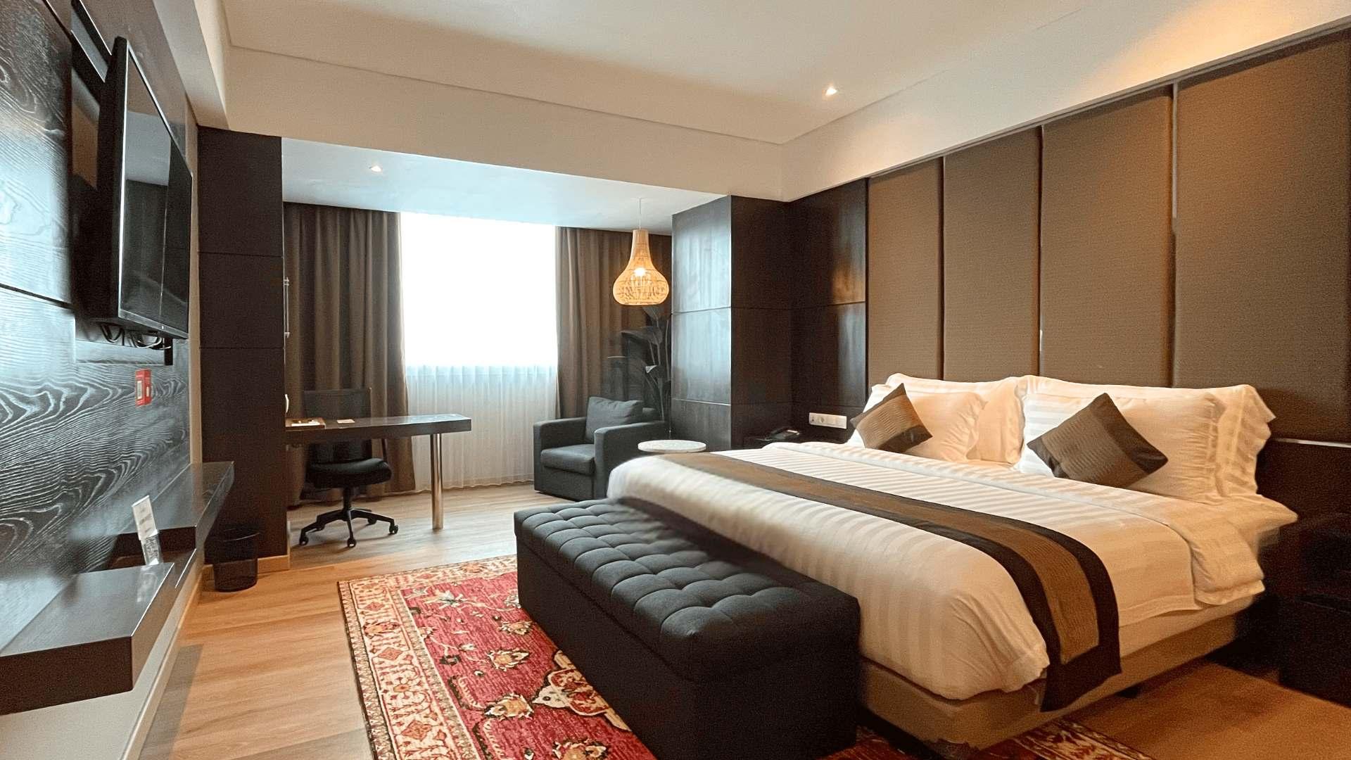 Executive, Suite, King Bed
