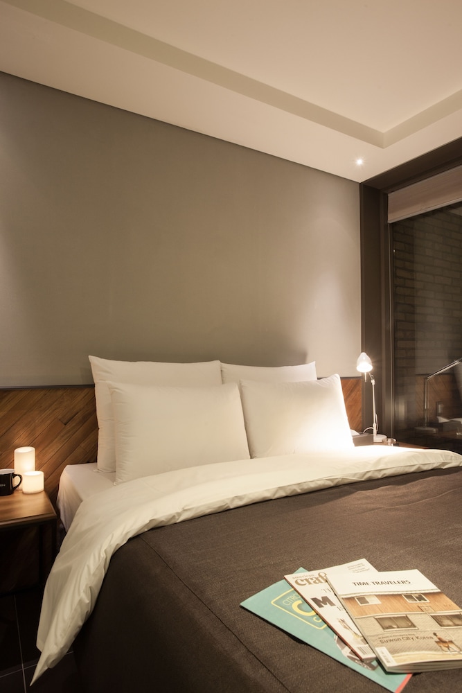 PREMIUM, DOUBLE BED