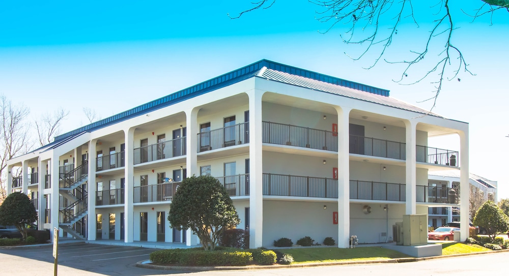 Sweet Dream Inn - University Park 5/33