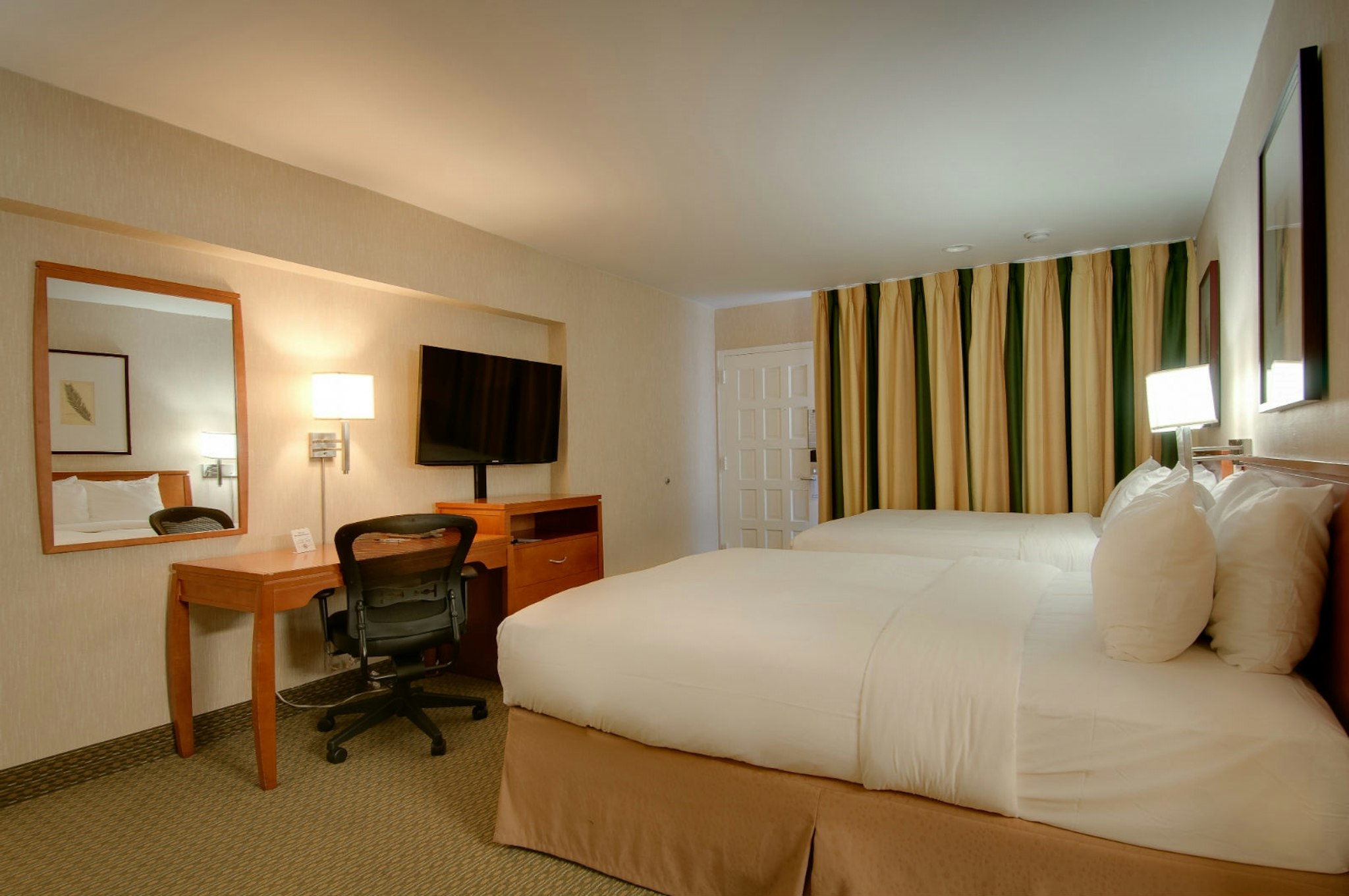 Vagabond Inn Glendale 9/28