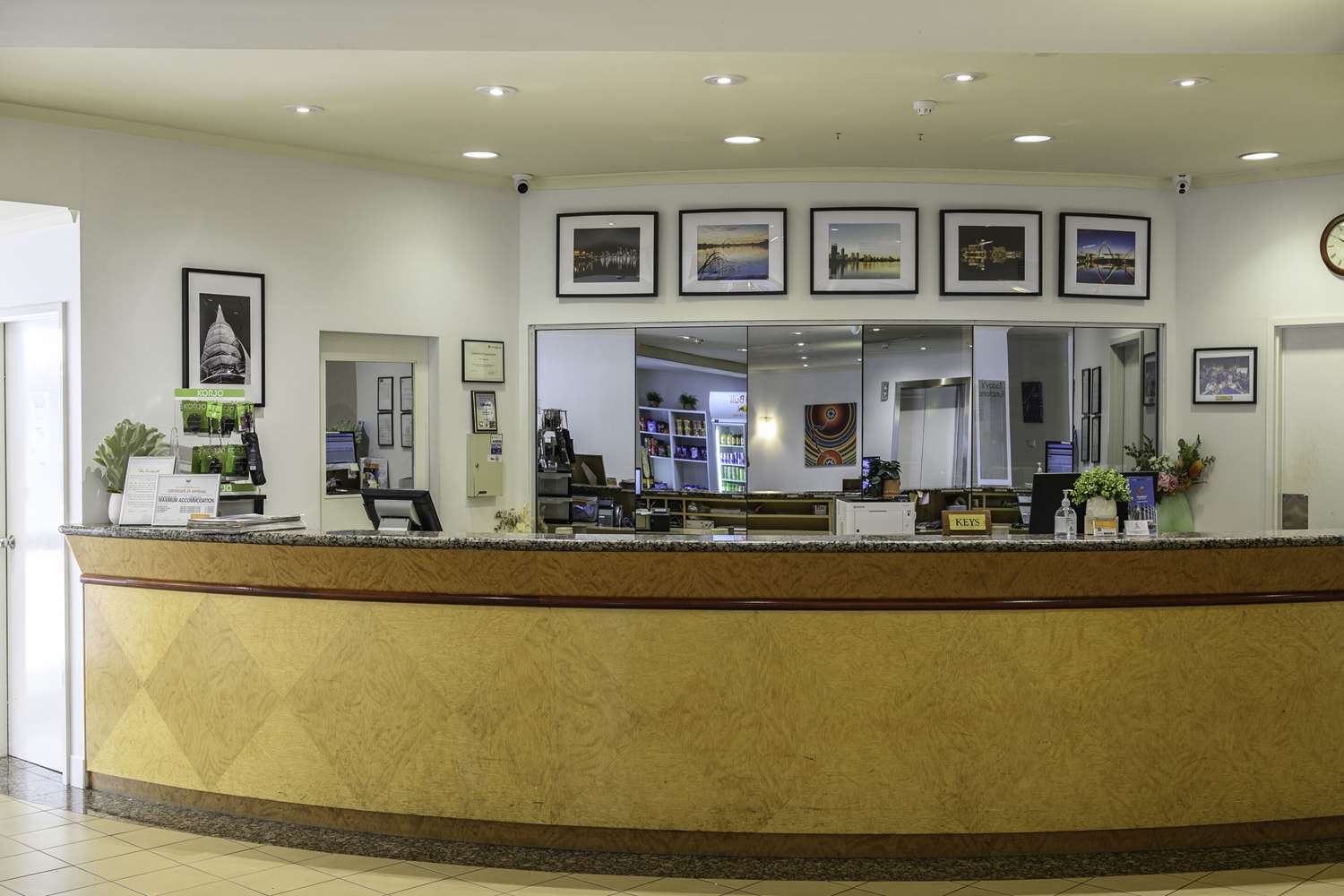 Comfort Inn And Suites Goodearth Perth 6/22
