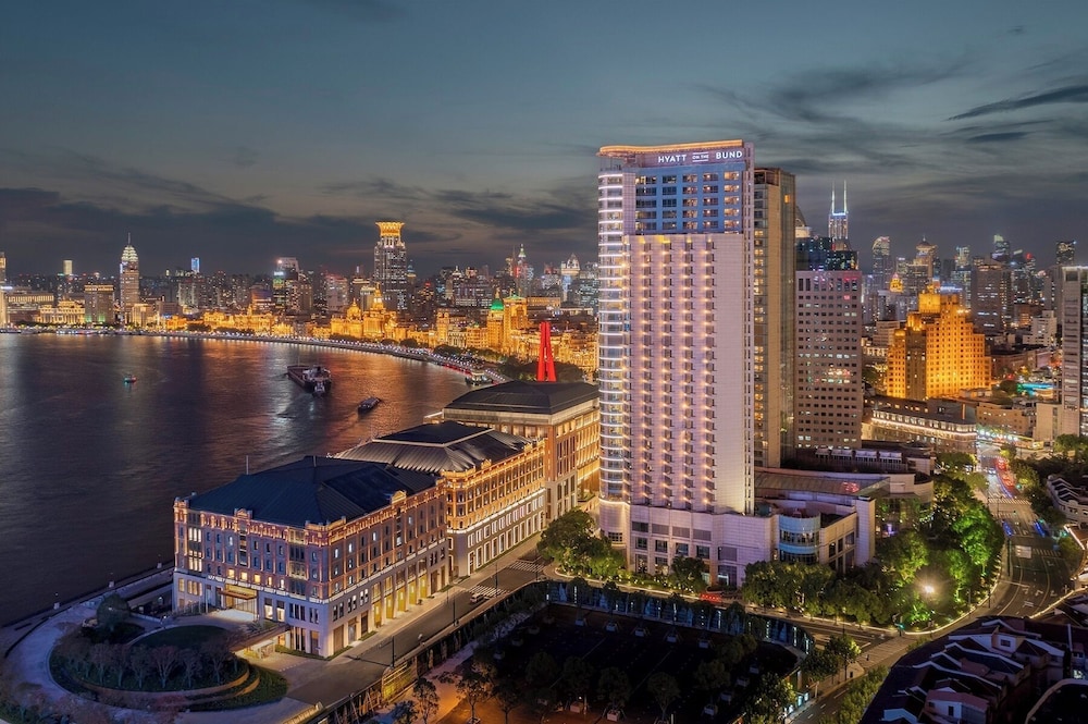 Hyatt On the Bund Hotel in SHANGHAI