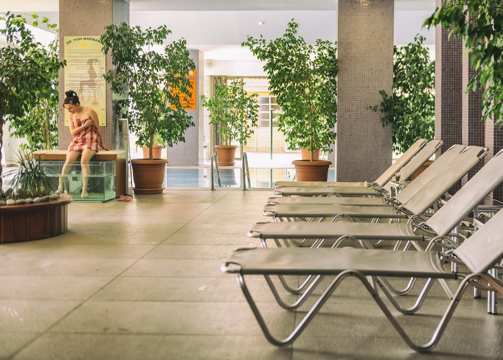 Grand Pasa Hotel 37/38