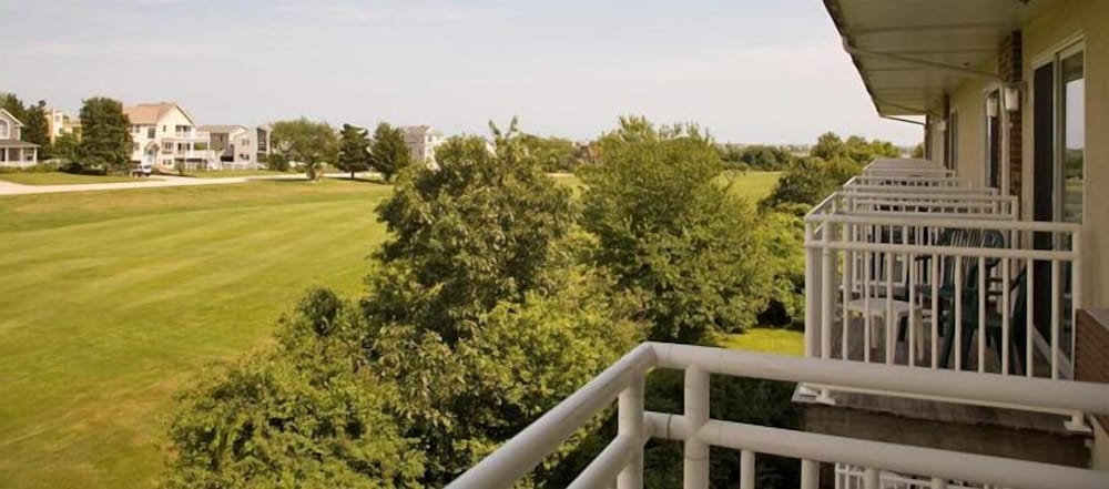 Winnapaug Inn 49/54