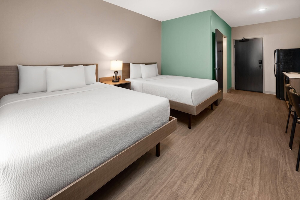 ECHO Suites Extended Stay by Wyndham Austin Round Rock 20/46
