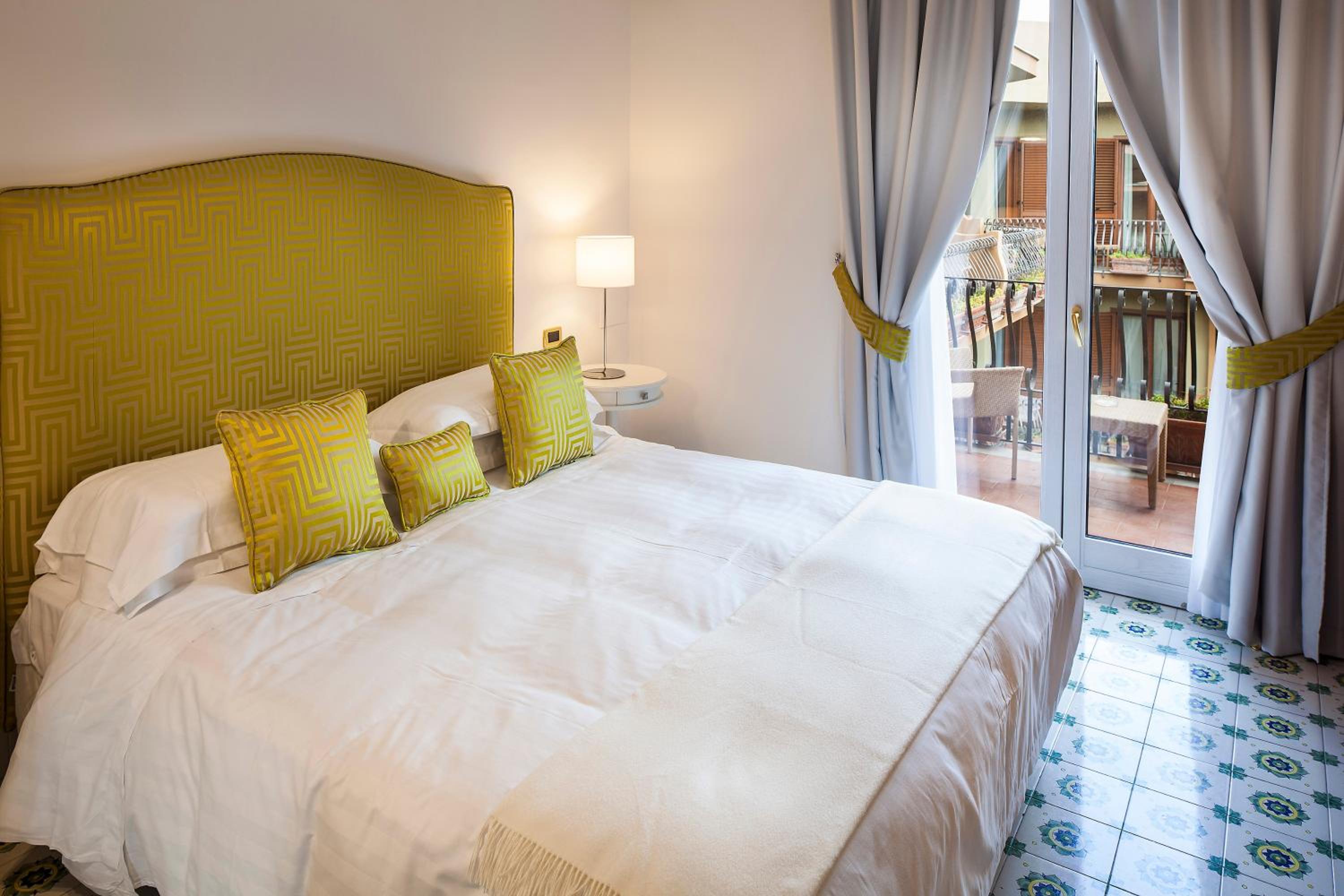غرفة كومفورت بسرير مزدوج، Albergo San Montano 3/7