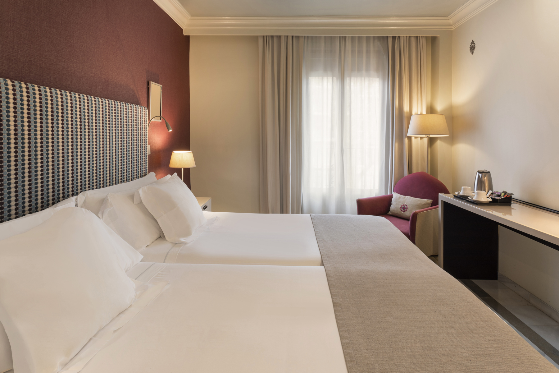 Room, Double or Twin Bed