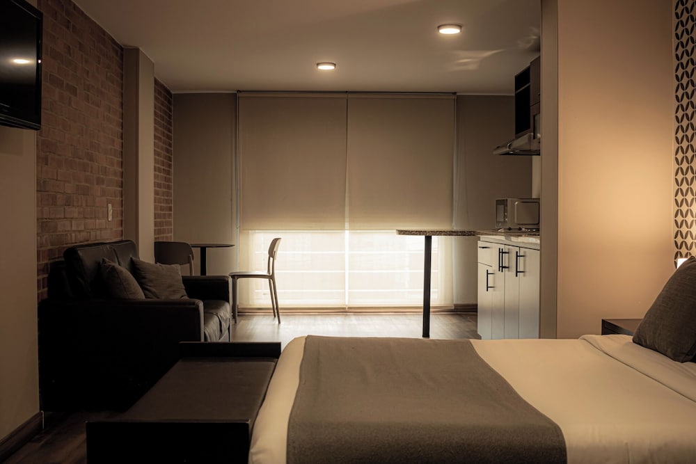 Luxury Suite Icon Ex Icon Apartasuites 19/50