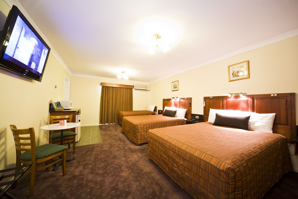 Albury Georgian Motel Suites 17/35
