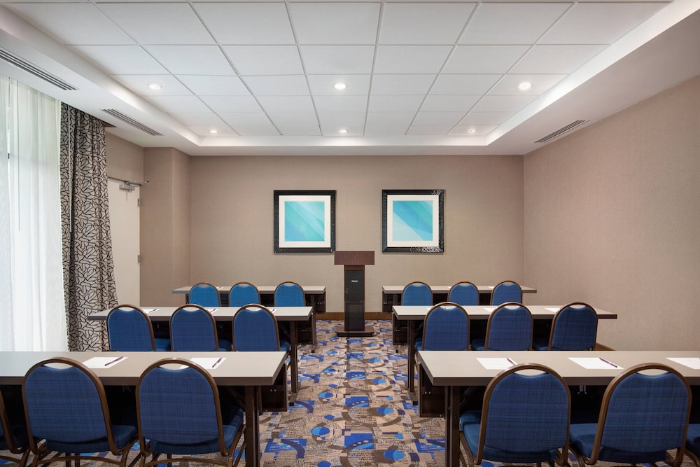 Residence Inn Seattle South Renton 39/40