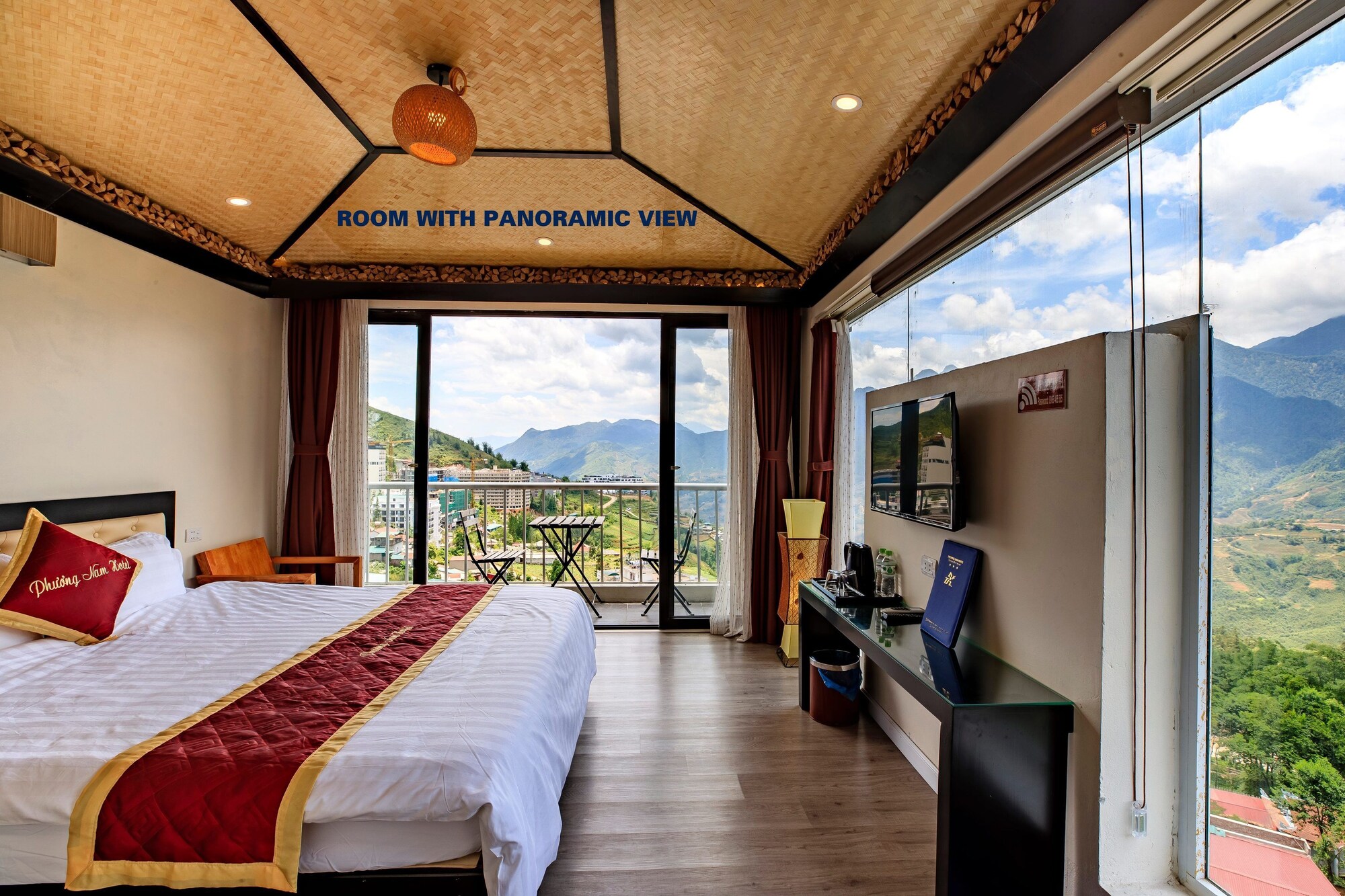 DELUXE, DOUBLE BED, PANORAMIC VIEW