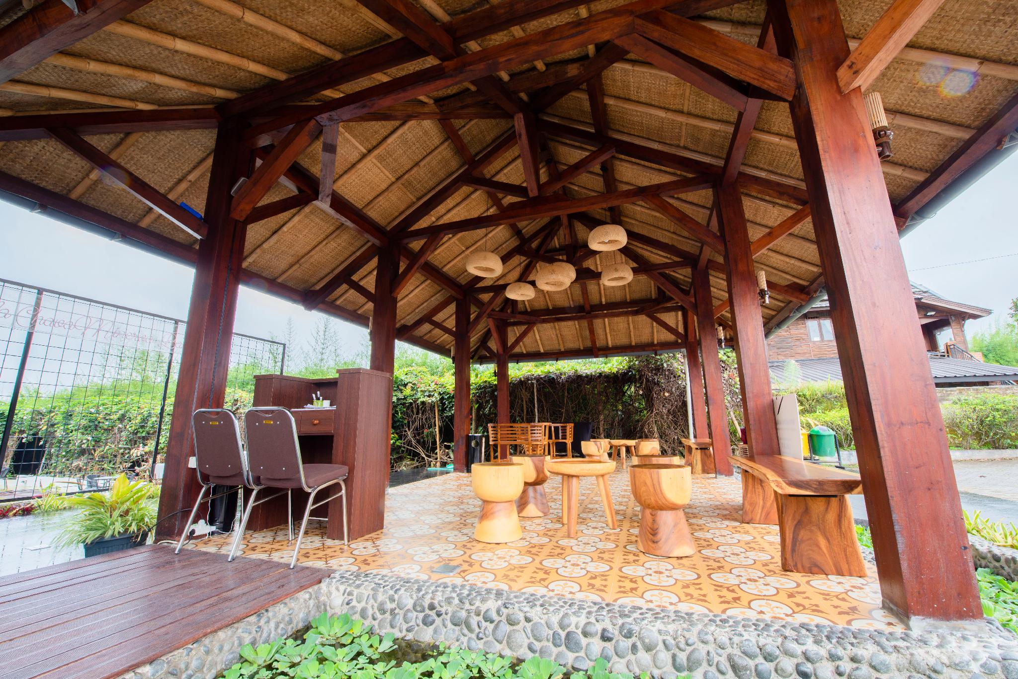 Villa Chavaminerva Bambu - Lembang 28/44