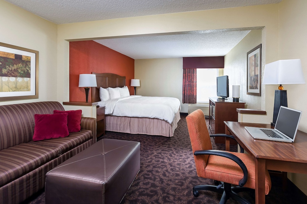 Hampton Inn Ontario/Mansfield 9/27