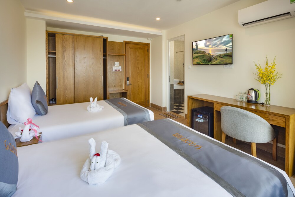 Quang Vinh Hotel 4/52