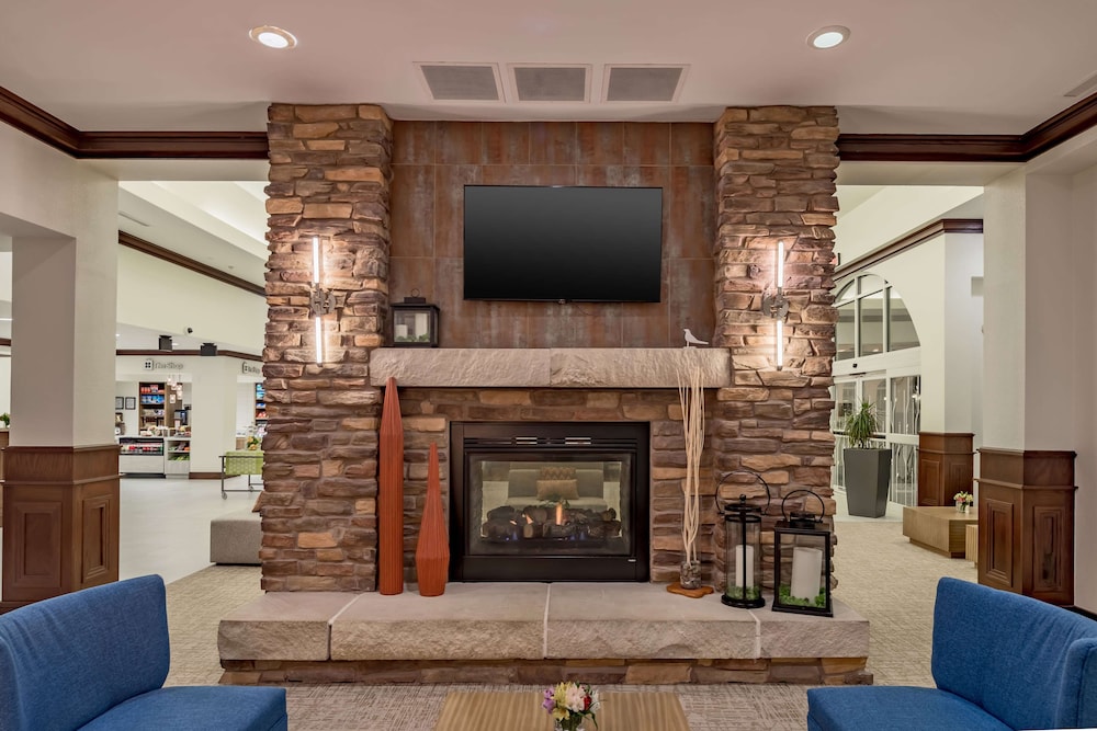 Hilton Garden Inn Granbury 37/64