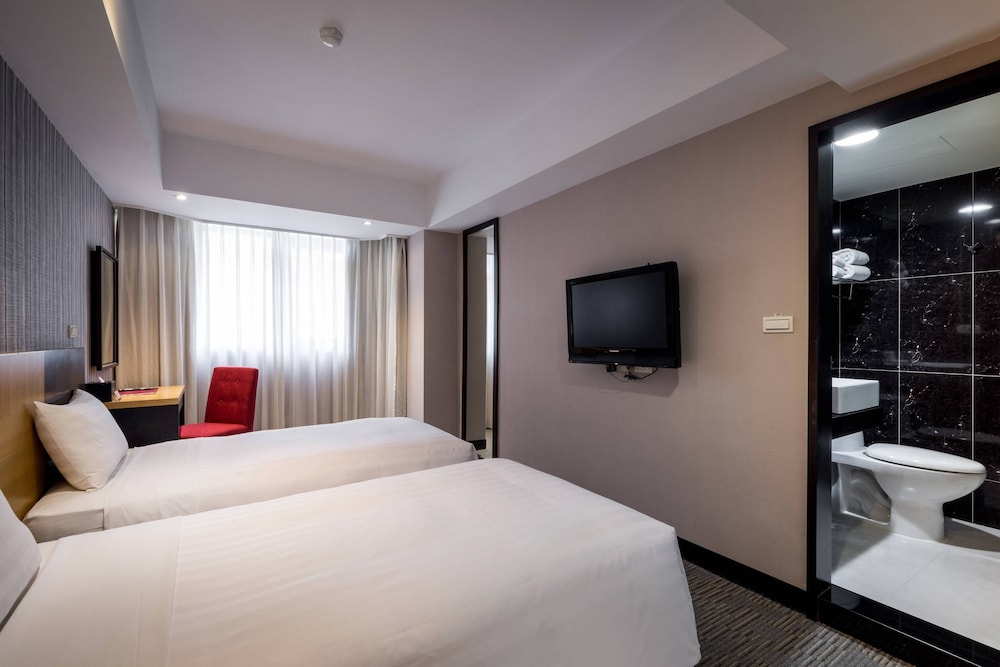 Hotel B 14/50