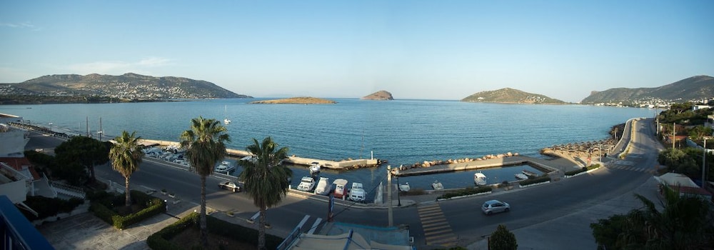 Kiani Akti Hotel 62/67