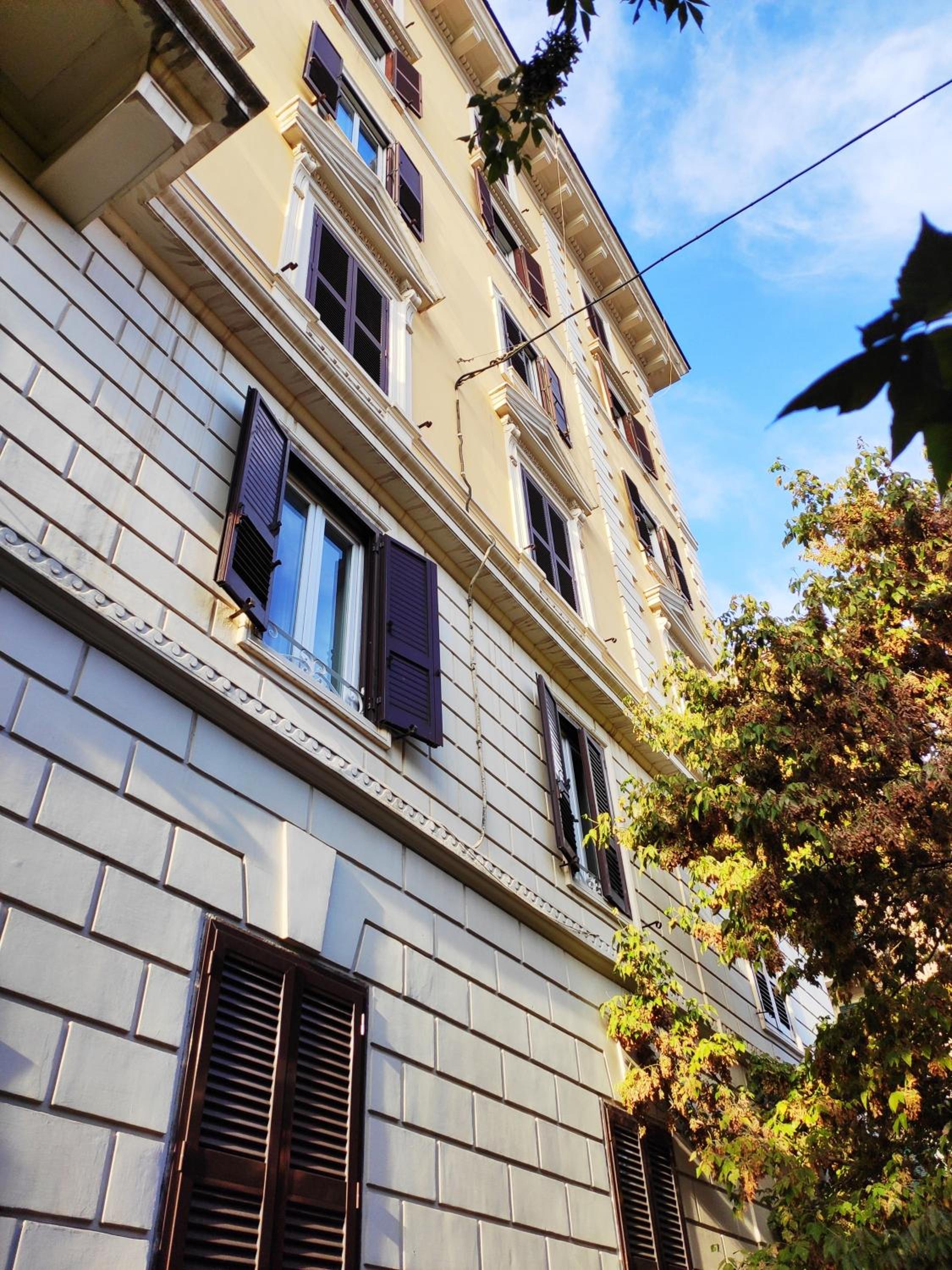 Luxury Suites Stay Inn Rome Experience 2/25