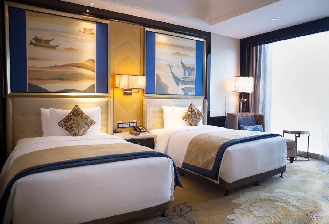 Room, Twin Beds, Executive Level
