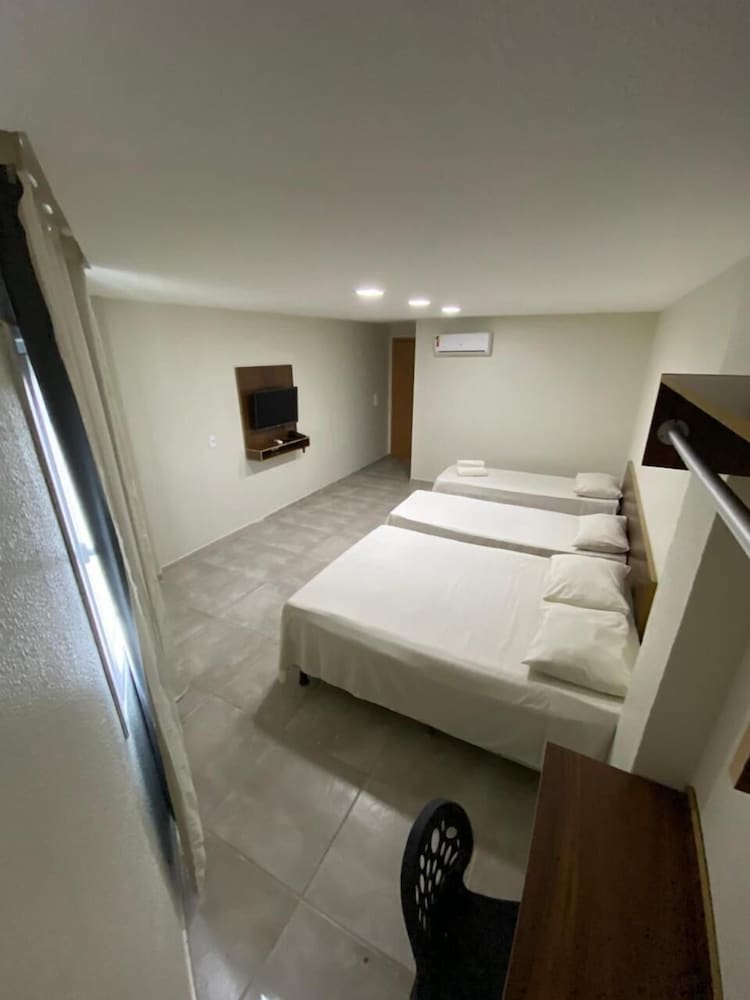 Rota 232 Hotel 14/25