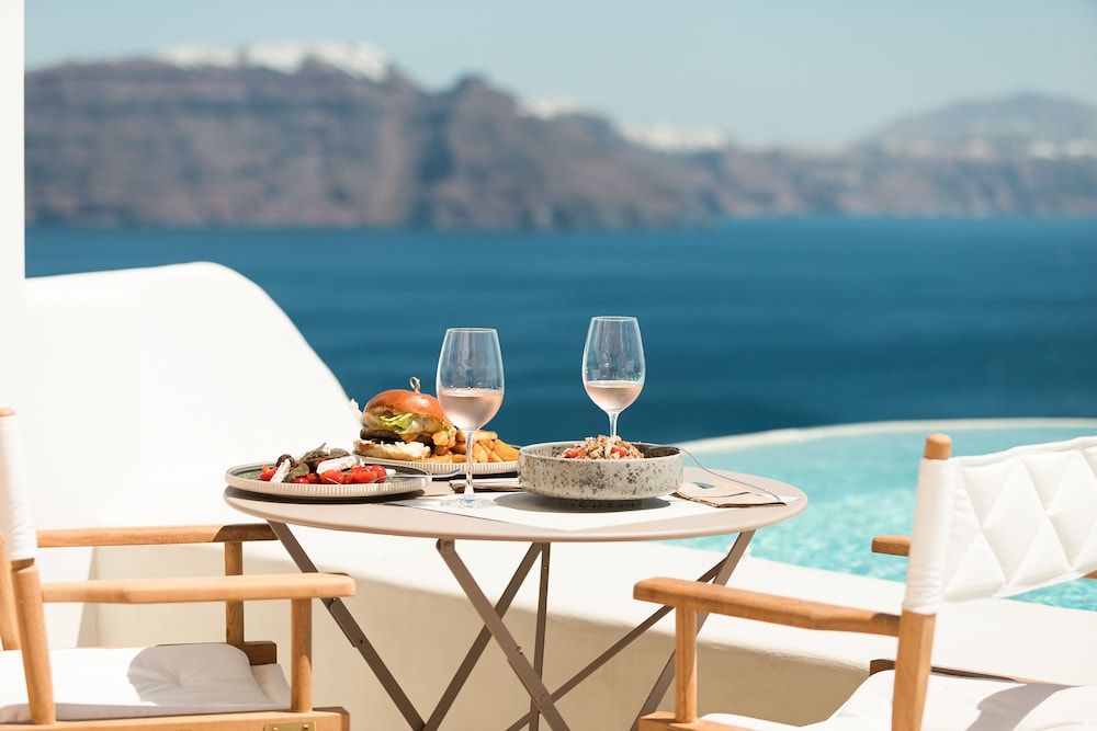 Armenaki Santorini 34/50